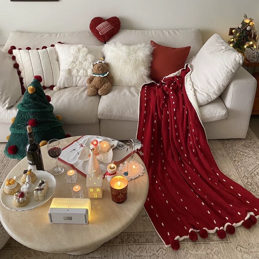 Dotted Half Edge Fleece Blanket A Maternity-grade Christmas Blanket Red Autumn Winter Thickened Double-sided Nap Blanket
