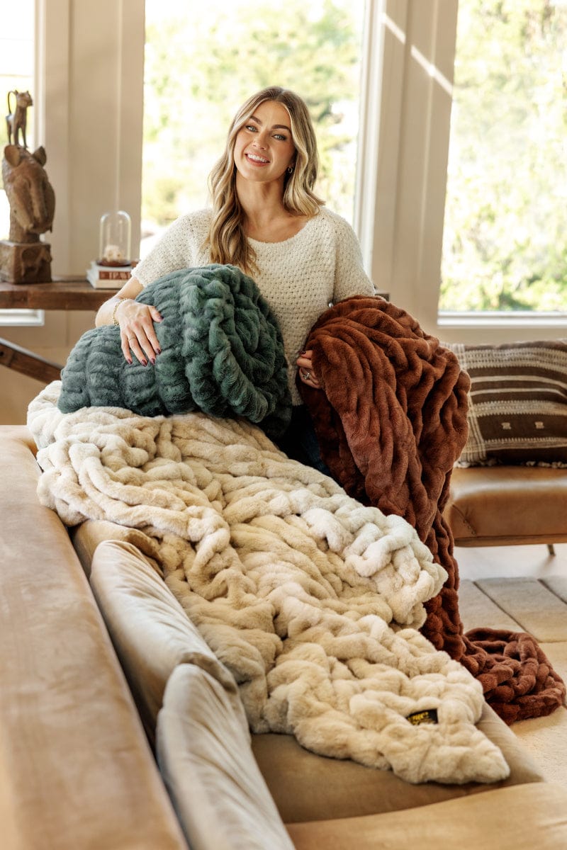 Hugs Gingerbread Blanket