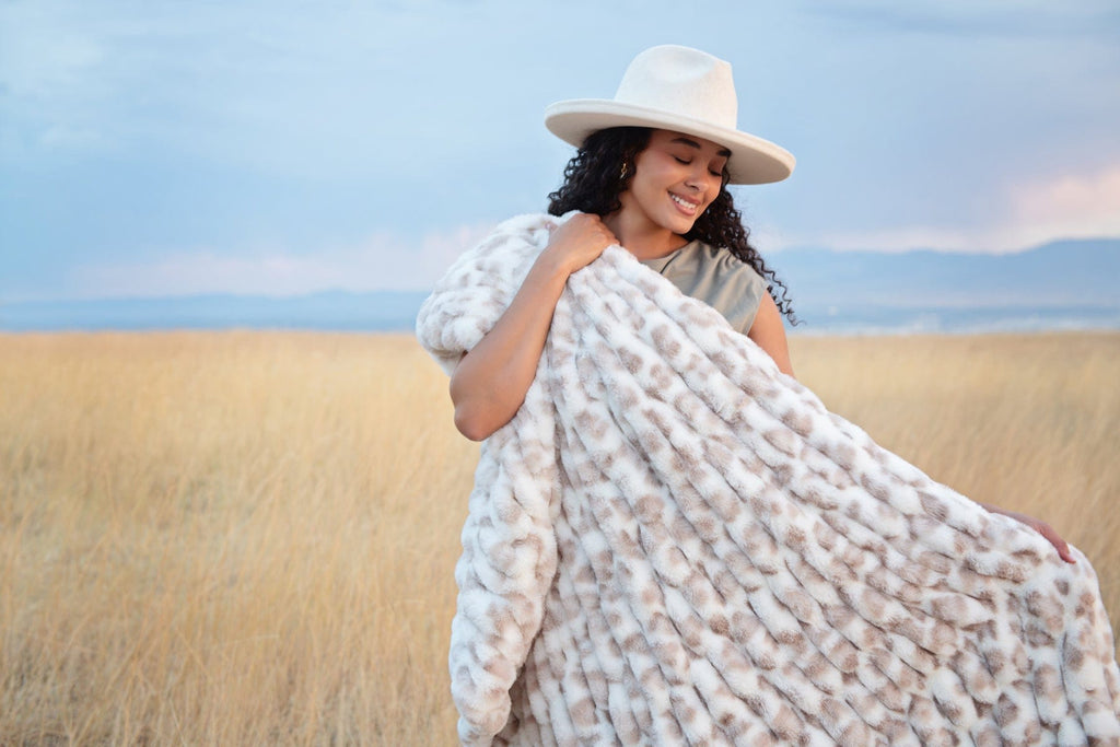 Hugs Snow Leopard Blanket