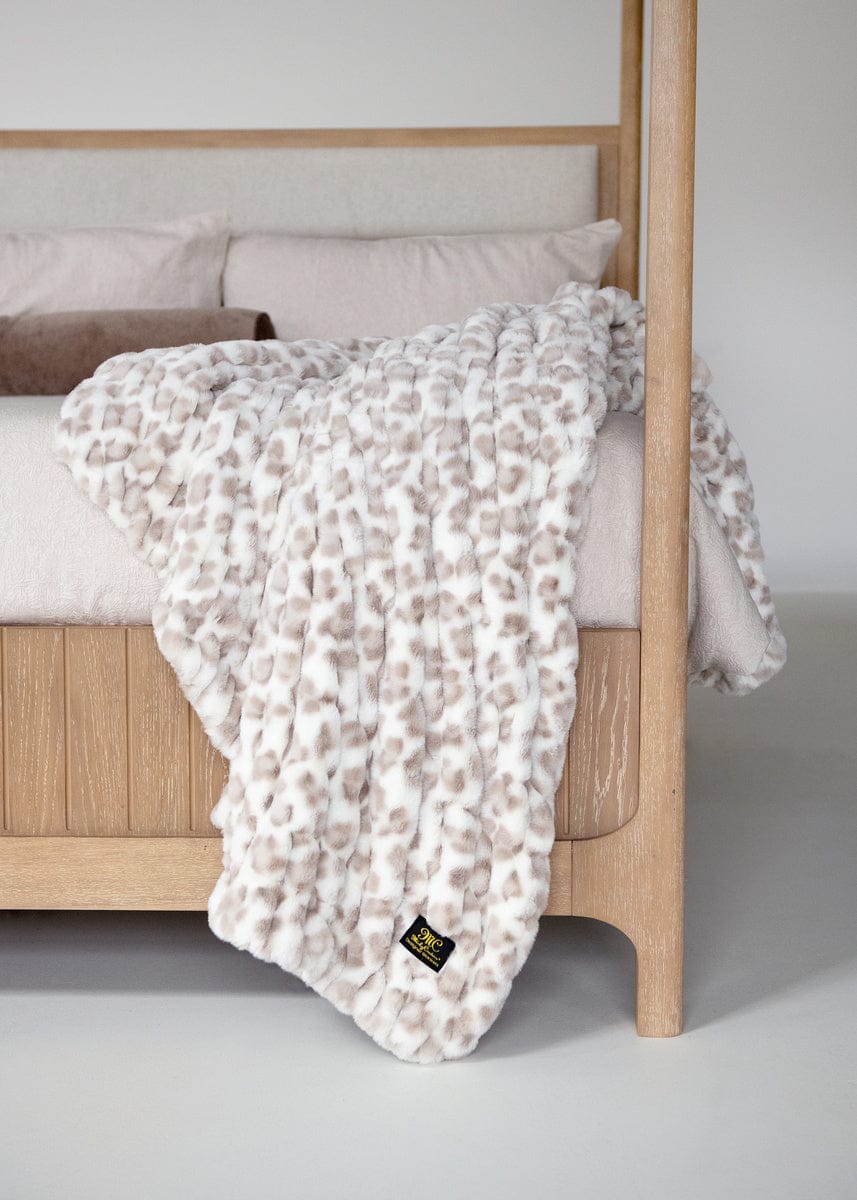 Hugs Snow Leopard Blanket