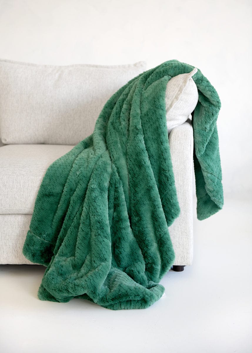 Feathers Wreath Green Blanket - Final Sale